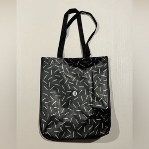 Lululemon large black tote bag